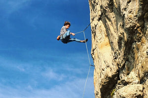 Pongoose 3in1 clipstick - Physio blog tissue heaing basics - image of falling climber 