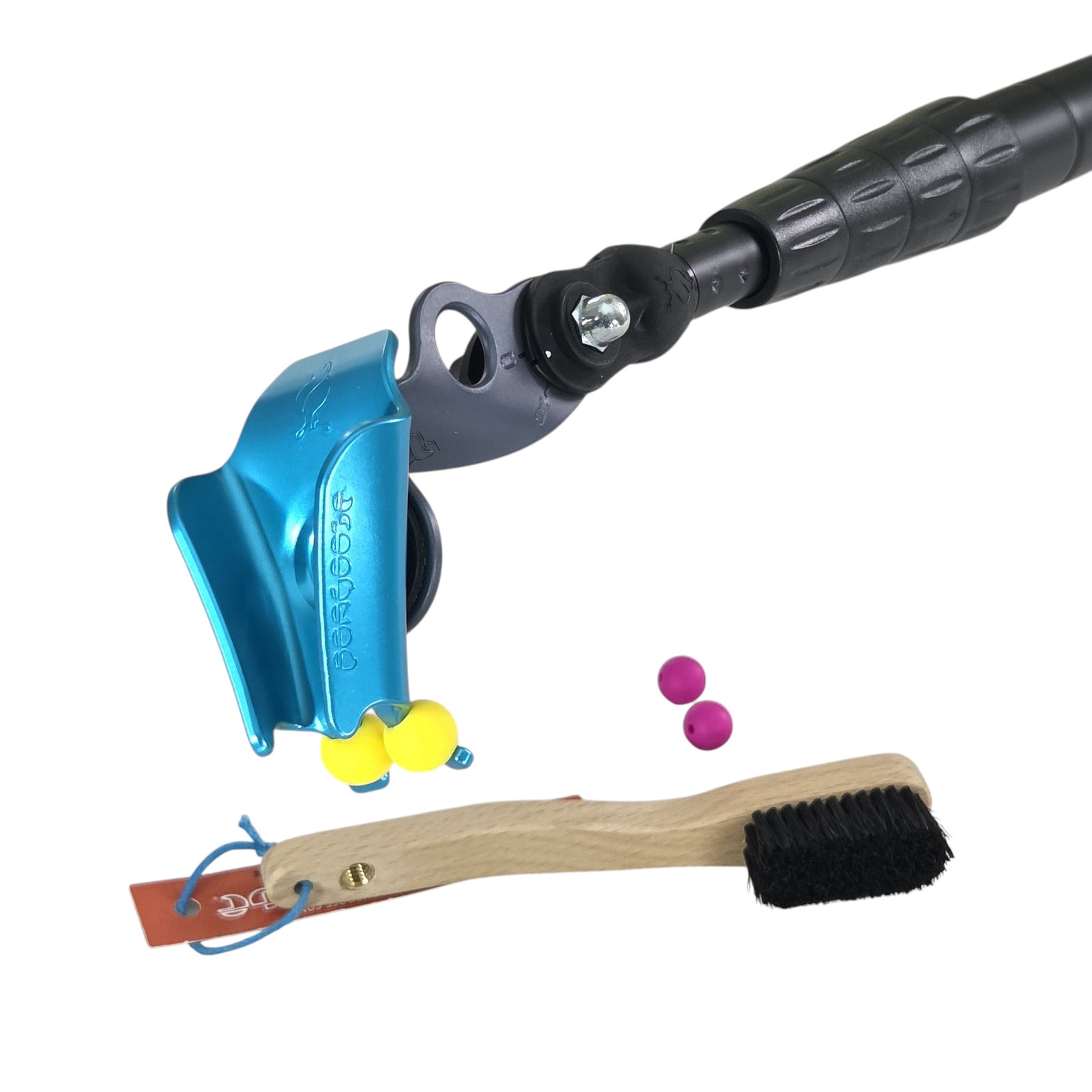Pongoose Climber 3-in-1 Clipstick/Stick Clip 550+ with Mini-Me Threaded Brush (bundle)