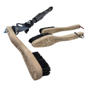 Pongoose Brushing Stick 550+ with 3 x Threaded Brushes (bundle)